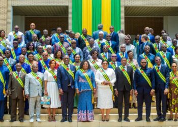 DISCORDE AUTOUR D’UNE REVISION CONSTITUTIONNELLE A HUIS CLOS