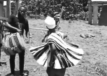 LA DANSE « DJABOL » EN PAYS BASSAR (sansalé)