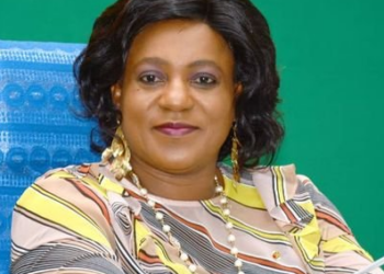 QUI CONTRÔLE TOUT CE BAZAR