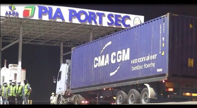 TOGO-Port Sec PIA, un instrument de contre-performance pour l’industrie maritime : lourdeur dans les formalités de transit…un décret présidentiel en souffrance