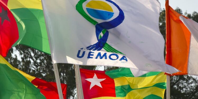 L’Uemoa, son Traité, sa Commission et le Franc CFA