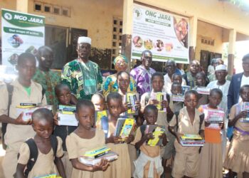 Préfecture de Bassar : 650 élèves de l’EPP Centrale équipés grâce à l’ONG JARA