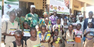 Préfecture de Bassar : 650 élèves de l’EPP Centrale équipés grâce à l’ONG JARA